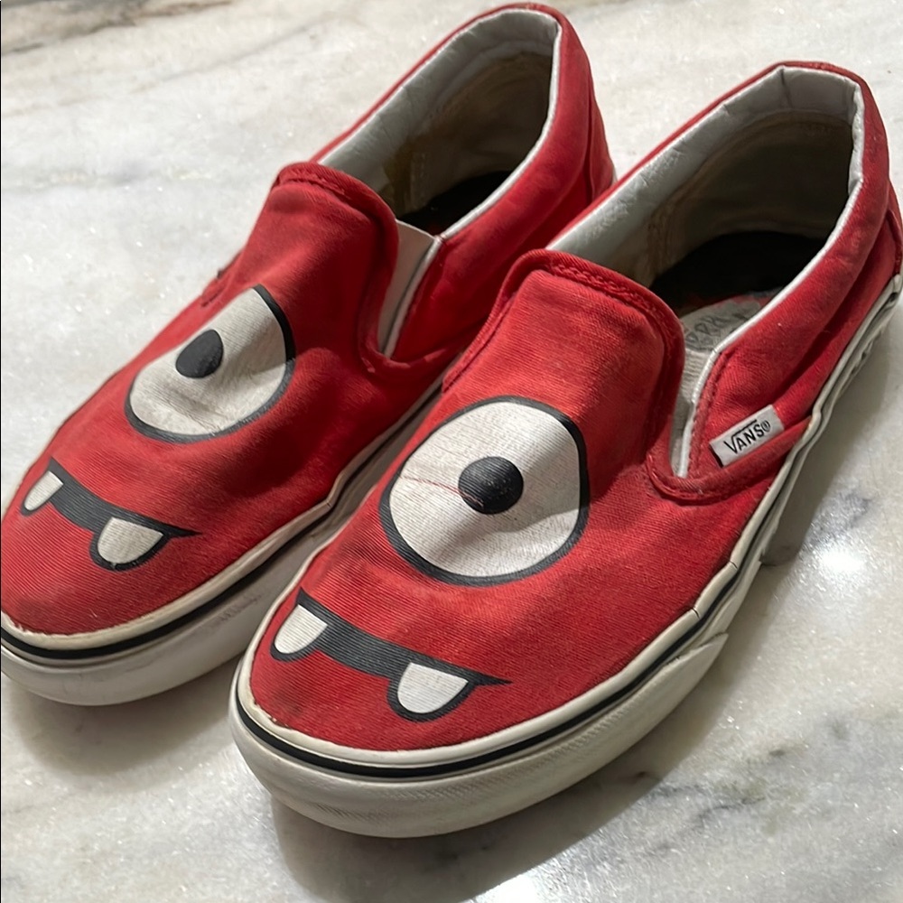 Vans Red Muno rare Yo Gabba Gabba Slip-On Sneakers
